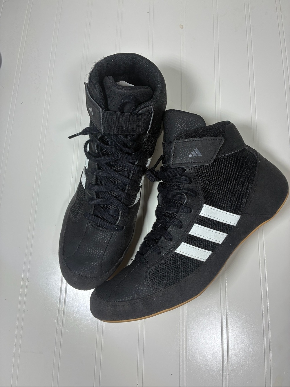 adidas Men's Black and White High-Top Athletic Wrestling Shoes